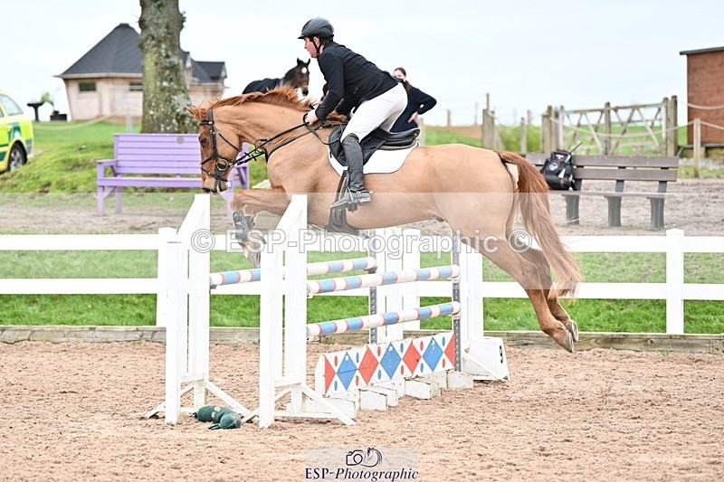 250112-115718-01189 - Cls 19 Snr 1.05m Open