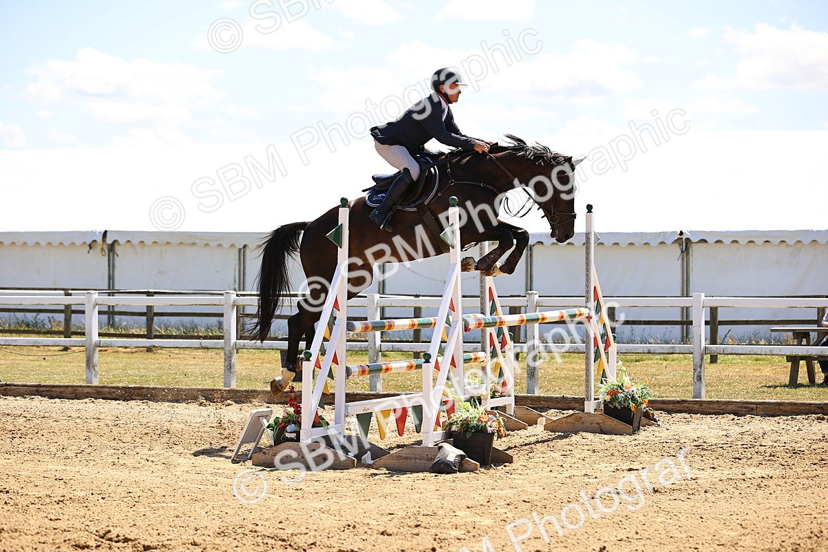 SBM_014815 - Class 15 - Senior Newcomers - 1.10m Open