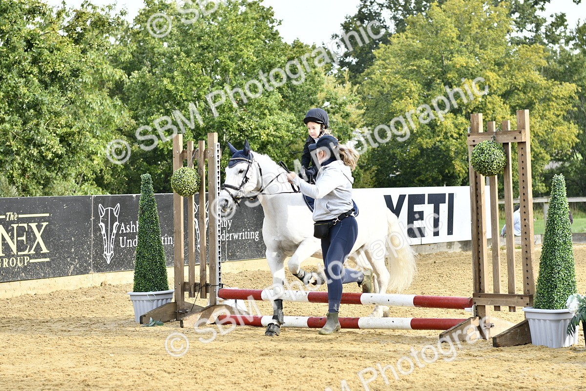 SBM_57129 - J61 - Mini Clear Round 30cm & 40cm