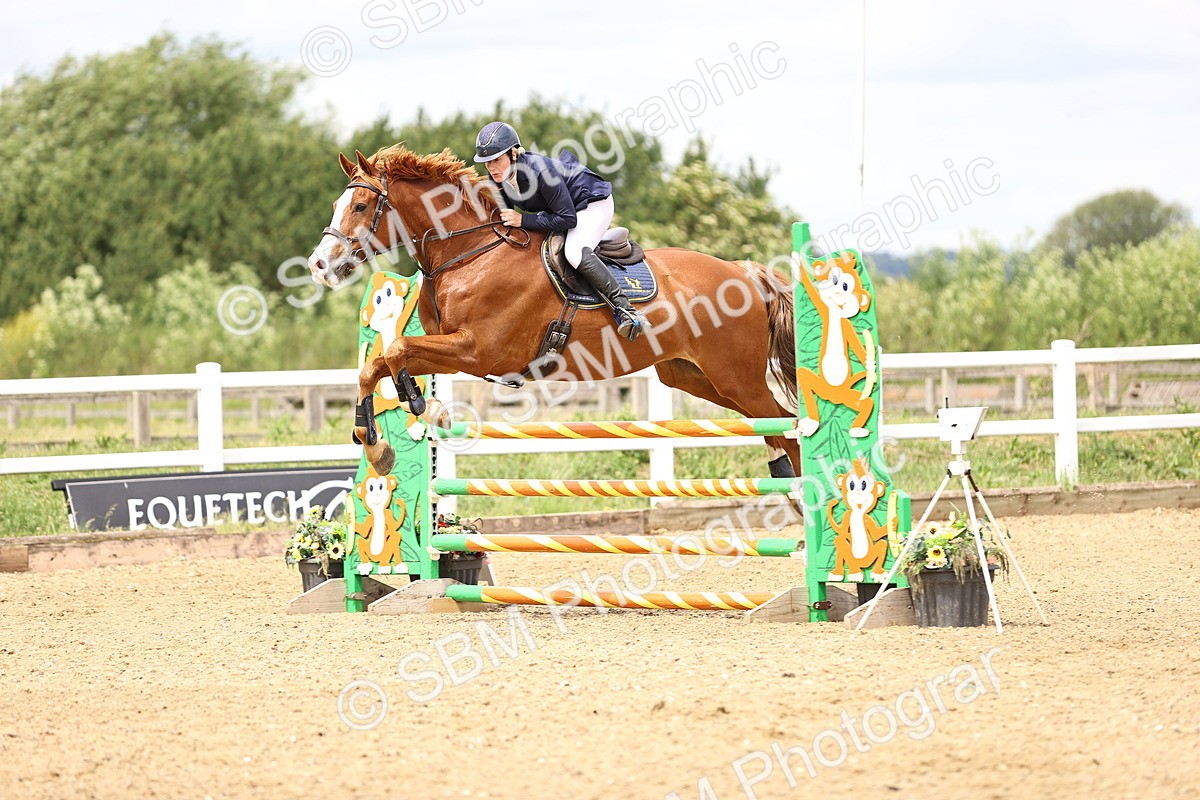 SBM_007349 - Class 18 - Senior 1.05m