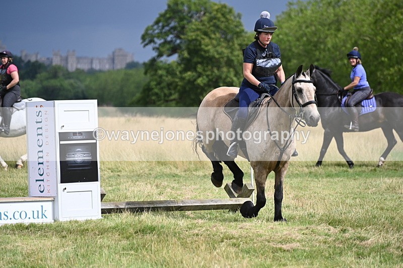 WJ6_2637 - Time at Jump 11:06 to 11:40