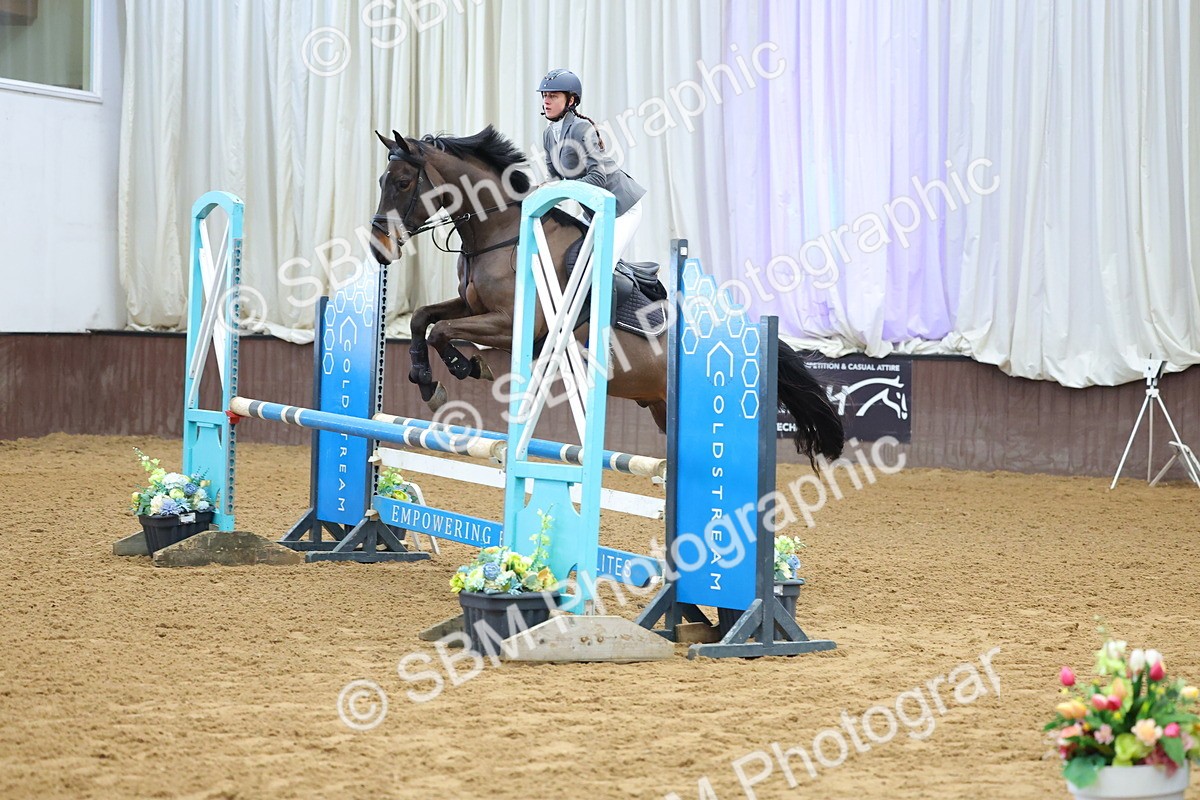 SBM_009855 - Class 21 - Nupafeed Supplements Senior Discovery/ 1m Open - First Round (1.00m)