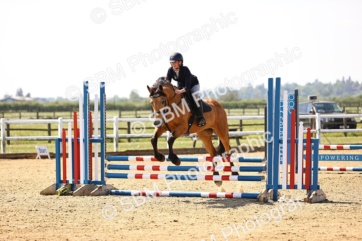 SBM_000932