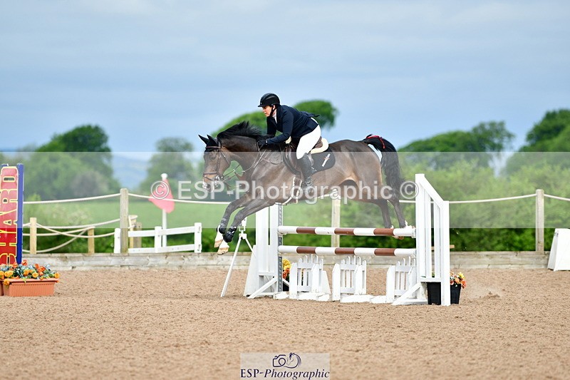 240523A-092753-00009 - Cls 9 British Novice and 90cm Open
