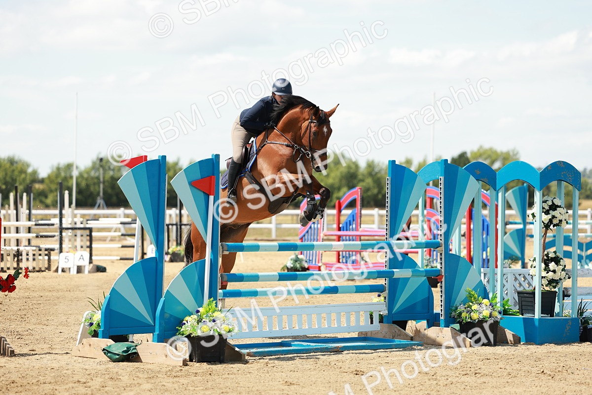 SBM_007436 - Class 3 - Senior Newcomers - 1.10m Open