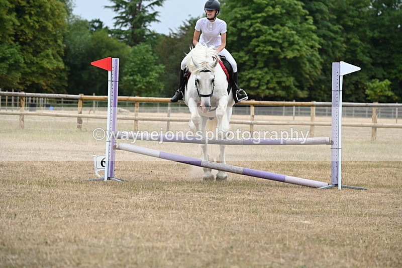 WJ6_0737 - Class 14 Intermediate Jumping 75cm