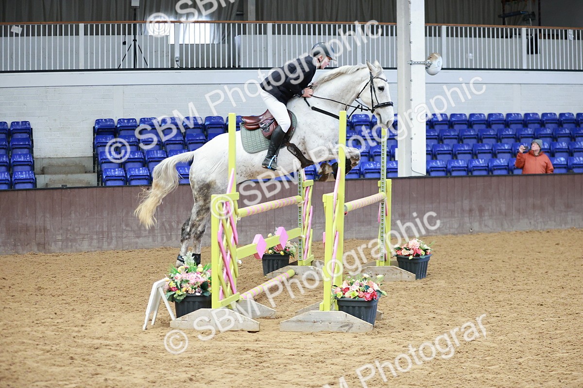 SBM_003942 - Class 11 - Senior Newcomers - 1.10m