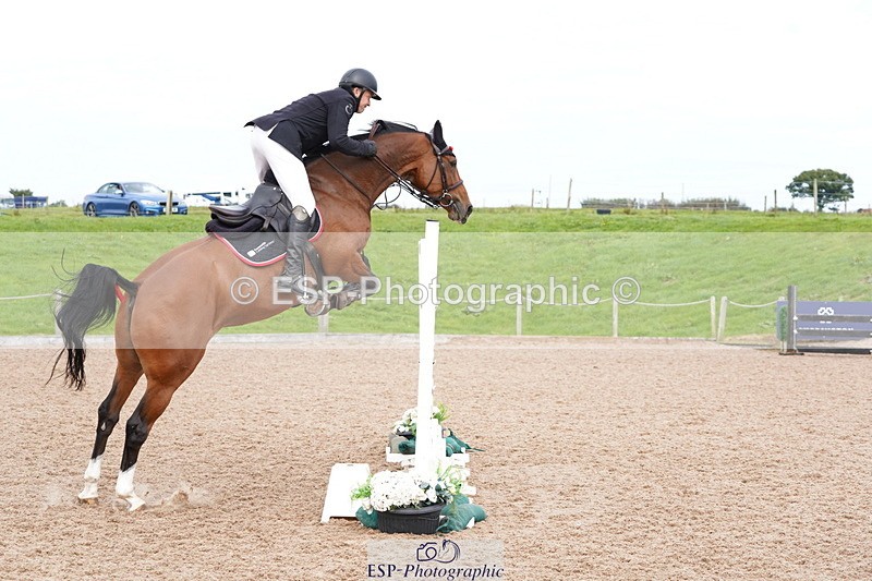 240915A-151150-10804 - Cls 28 Chard Sept GP Jump Off