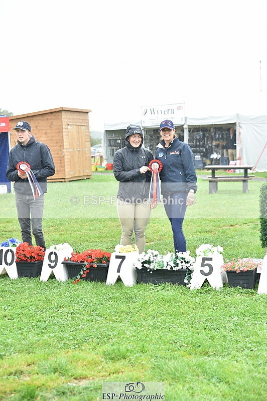 240901A-203520-11214 - 100 Presentation