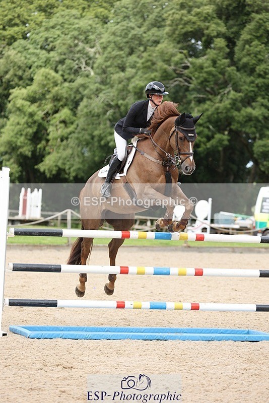 240711-155140-29135 - Cls 124 Foxhunter