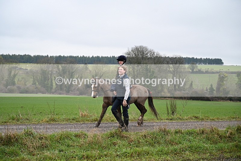 WJ7_9666 - Walk out..