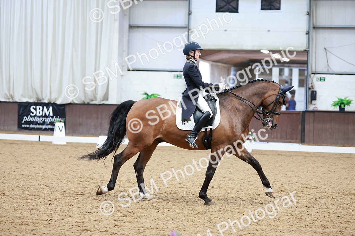 SBM_015873 - Class 5 - FEI INT II - 15.48-17.00