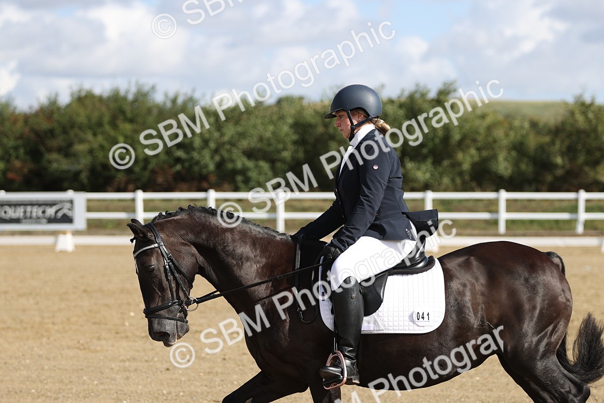 SBM_001249 - Class 2 - Intro 4 Champs - 9.44-10.38