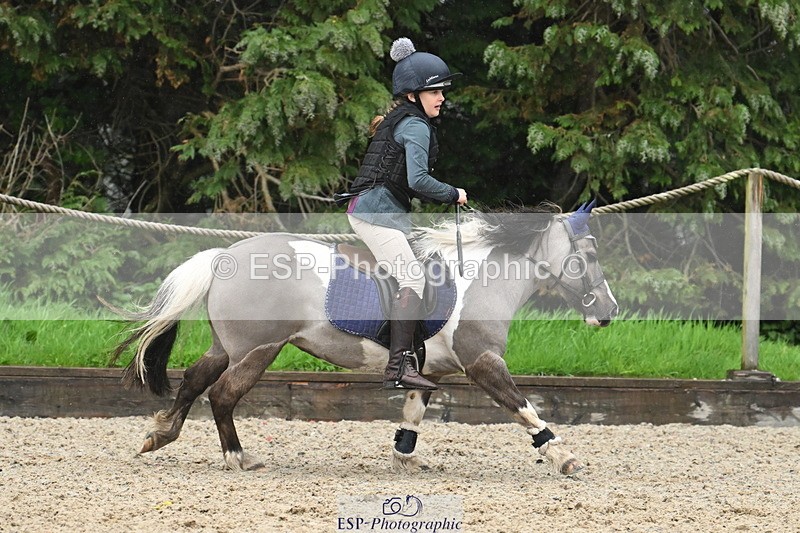 250418A-111052-00548 - UnAff 40cm