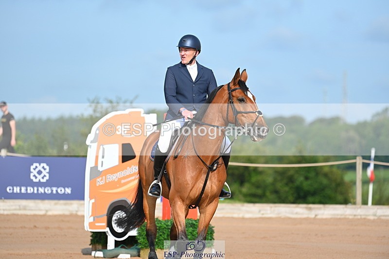 230721A-090218-04840 - Cls 2, 2 Star Small 1.30m