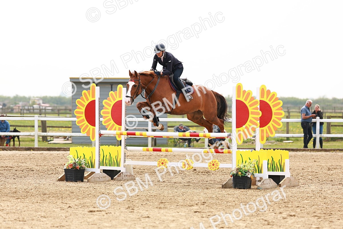  - Class 18 - Senior Newcomers - 1.10m