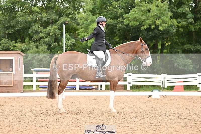 240817A-143805-09508 - 140-Kirsty.Clackworthy-Stitch.1