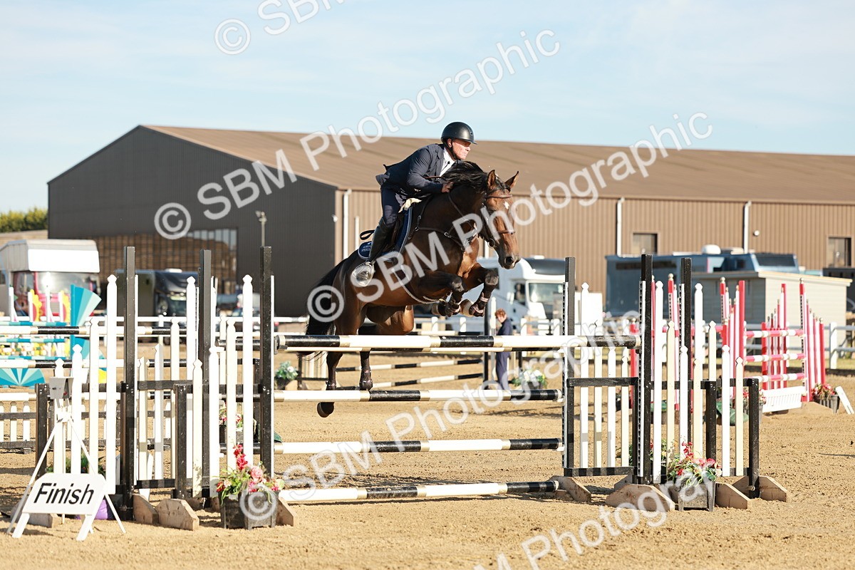 SBM_008845 - Class 6 - National 1.30m 1.40m Open Handicap