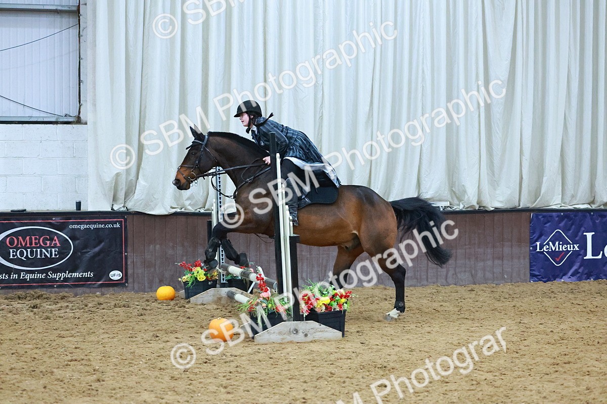 SBM_003573 - Class 4 - Pairs