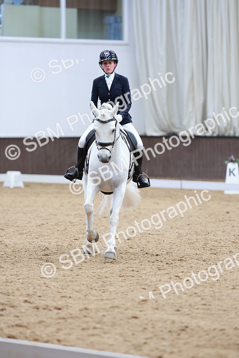 SBM_008950 - Class 6b - Novice 6 - 11.02-12.19