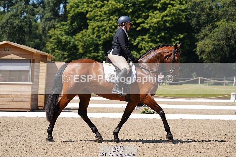 240719-114922-01317 - 279-Philippa_James-Lily_ley