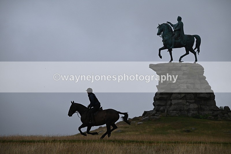 DSC_1580 - Time at Statue 11:54 to 12:12