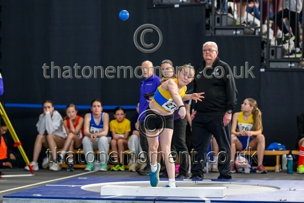 AgeInd25SUN-912180 - Field Female