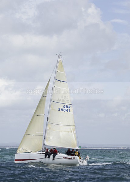 120630 Hot Pursuit GBR2904L _MG_5605 - ROUND THE ISLAND RACE - 30th June 2012