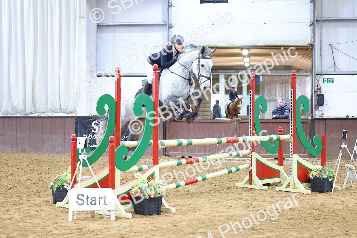 SBM_009991 - Class 21 - Nupafeed Supplements Senior Discovery/ 1m Open - First Round (1.00m)