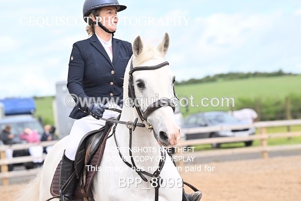 BPP_8098 - CLASS 11 SUN Senior BritiNovice/ 90cm Open