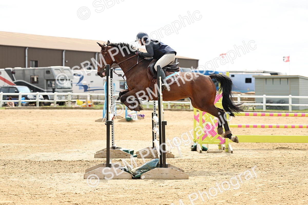 SBM_005543 - Class 17 - Senior Discovery - 1.00m