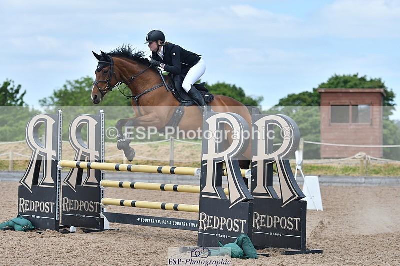 240609A-113832-04655 - Cls 17 Snr 1.05m Open