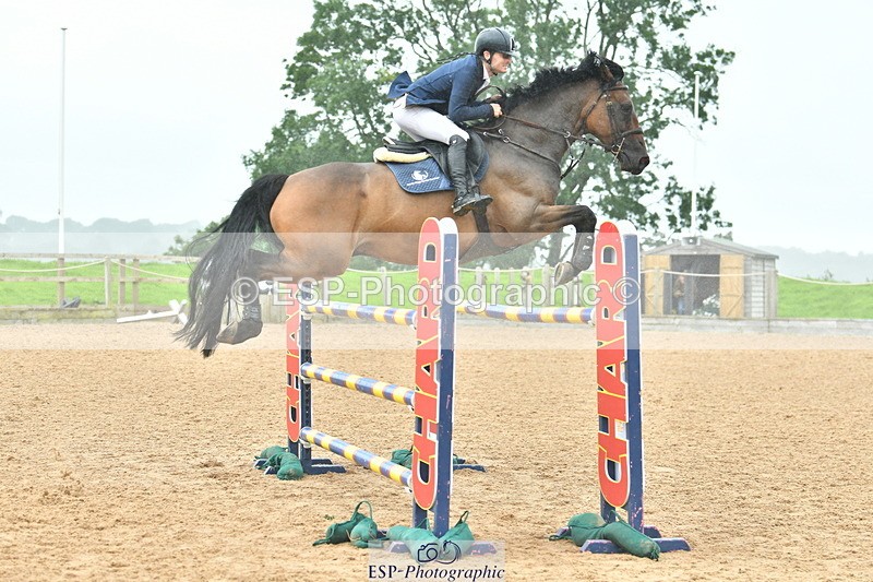 230805A-123633-00477 - Cls 3 Snr Foxhunter & 1.20m Open