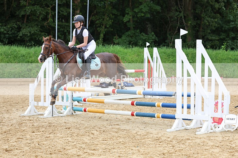 3E7A6747 - Class 11: Junior 70cm