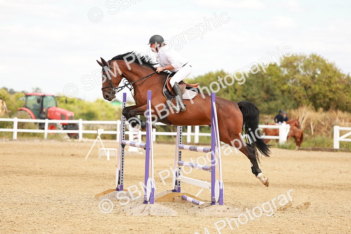 SBM_007093 - Class 4 - Senior British Newcomers - 1.10m