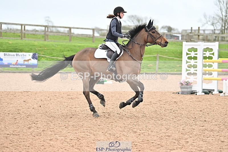 240405A-142107-01941 - Cls 5 National 1.30m Open