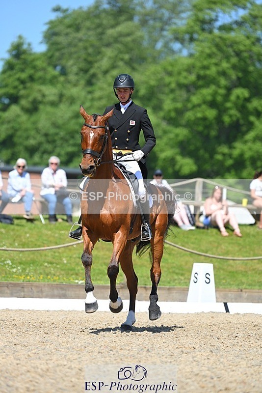 230526-113304-05782 - 468-FARNDON-Tom_Jackson-DR