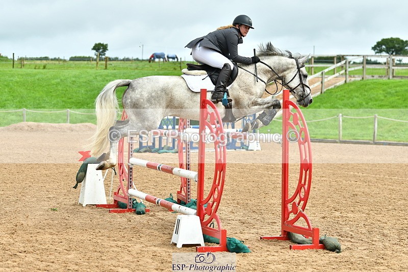 230805A-121420-00372 - Cls 3 Snr Foxhunter & 1.20m Open