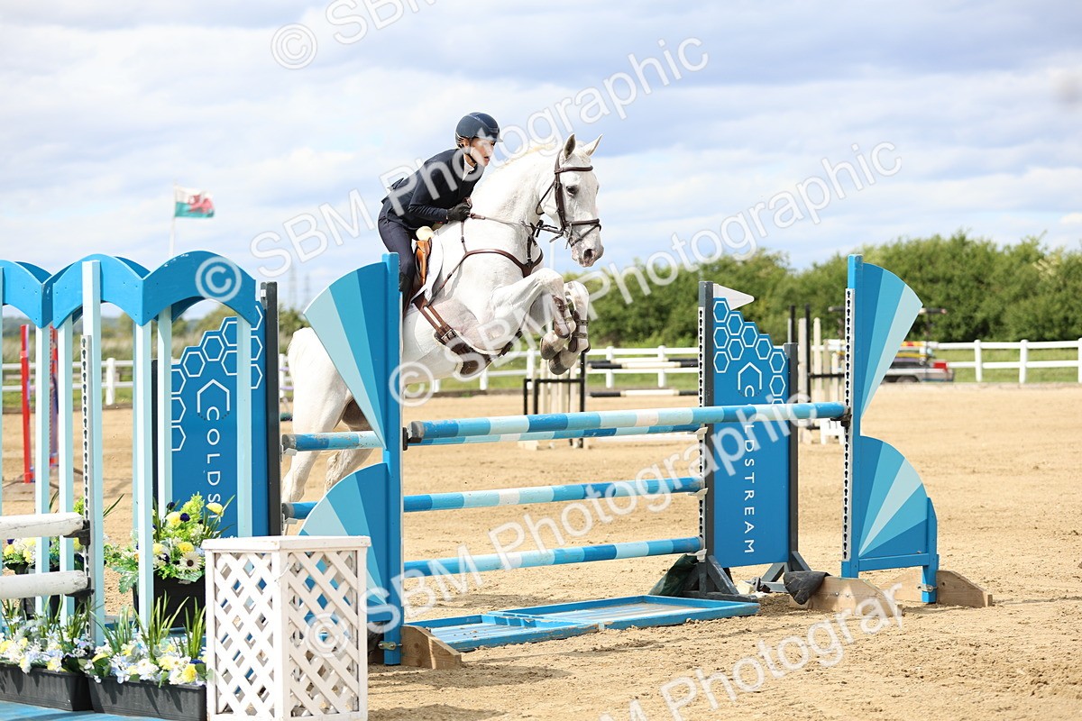 SBM_001252 - Class 5 - Senior Foxhunter - 1.20m