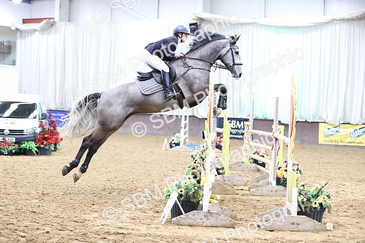 SBM_003551 - Class 16 - Senior Newcomer - 1.10m