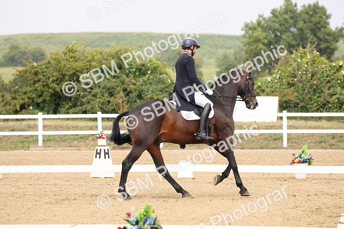 SBM_007101 - Class 9 - FEI INT I - 13.37-14.33