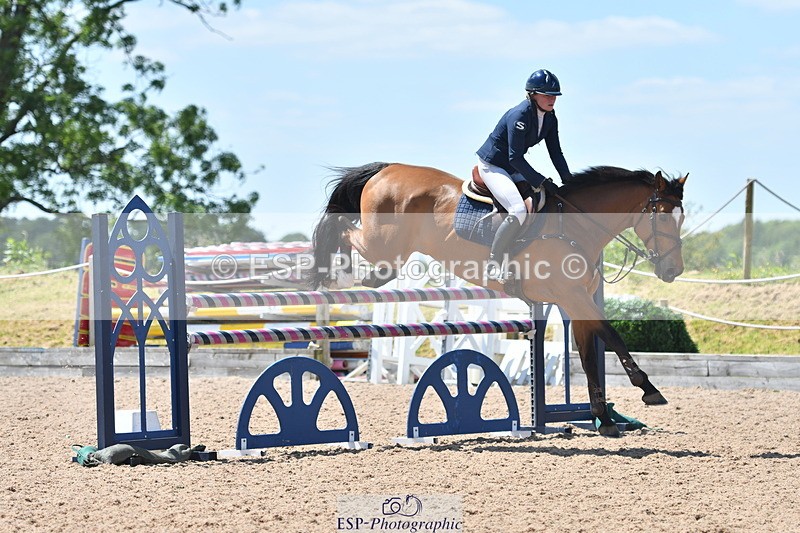 240609A-124720-05349 - Cls 18 Snr Newcomers and 1.10m Open