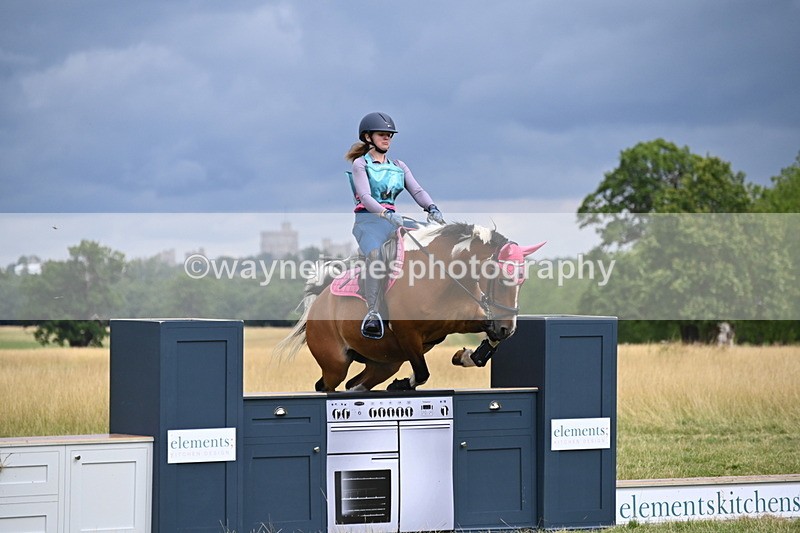 WJ6_2784 - Time at Jump 11:06 to 11:40