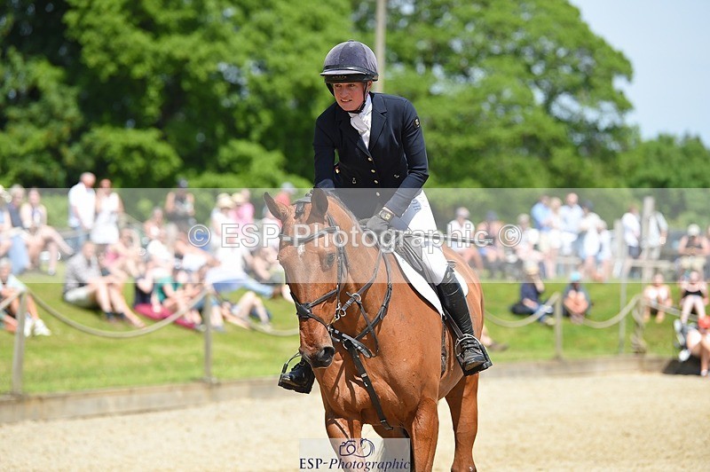 230528-114132-15332 - 327-ROMANTIC-Rosie_Fry-SUNTrotUp+SJ