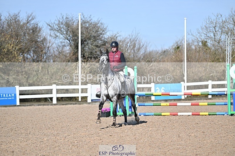 250314-105838-00121 - Cls 2 British Novice and 90cm