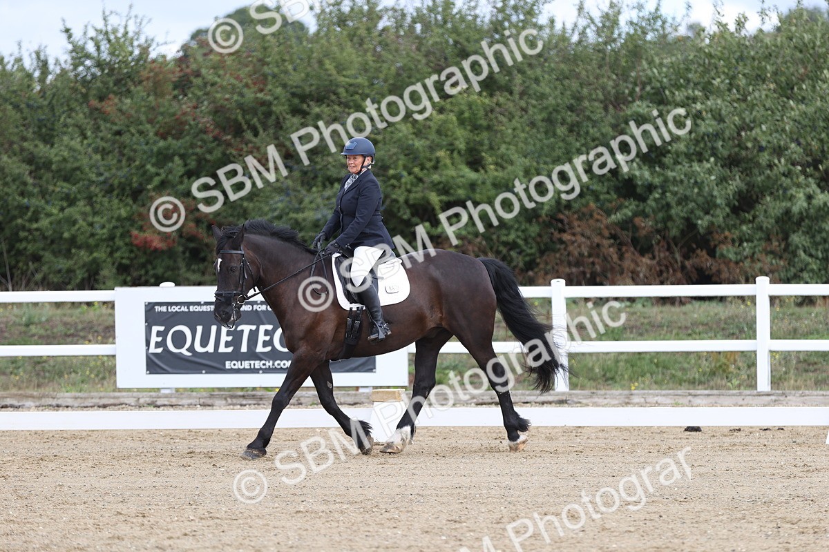 SBM_001423 - Class 2 - Intro 4 Champs - 10.56-11.44