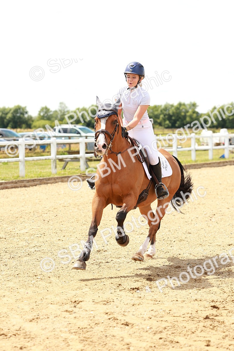SBM_002851 - Class 14-15 - GFS Senior Newcomers - 1.10m - Senior 1.15m Open