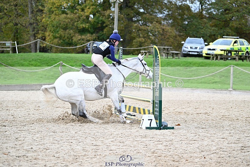 241117-134747-04277 - Cls 3 90-95cm 13.00 to 14.00