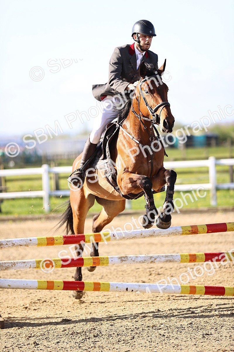 SBM_002803 - Class 14 - Clear Round