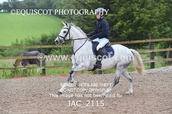 JAC_2115 - CLASS 7 Pony Discovery / 90cm Open